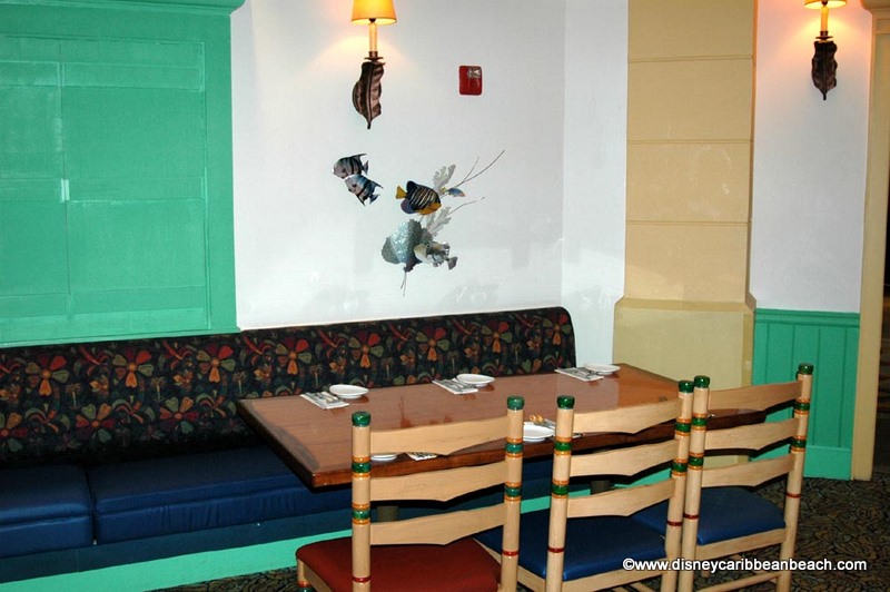 Shutters Table